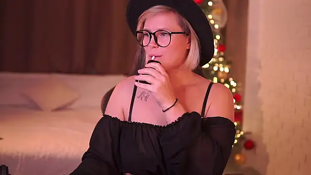 Charming_Daphny live sex cam