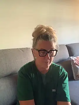 Mrsmoggy's cam snapshot