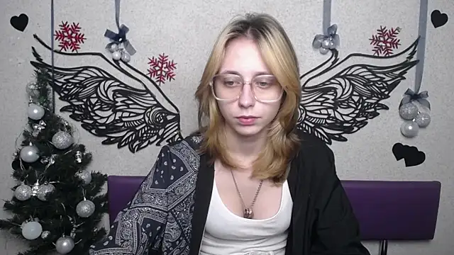 TracyLll's cam snapshot