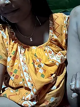 Sweet-rumi's cam snapshot