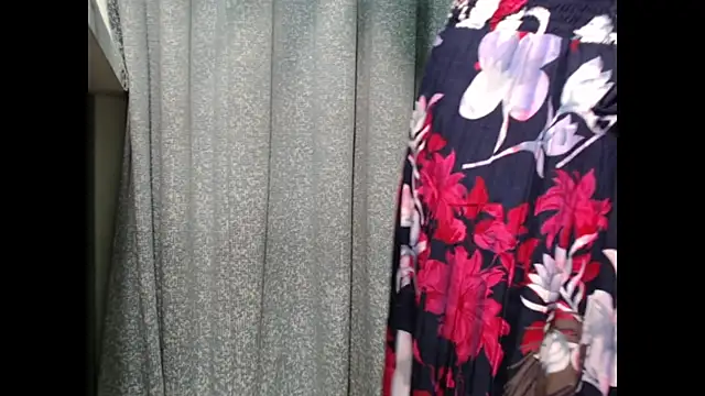 CuteRhea69's cam snapshot