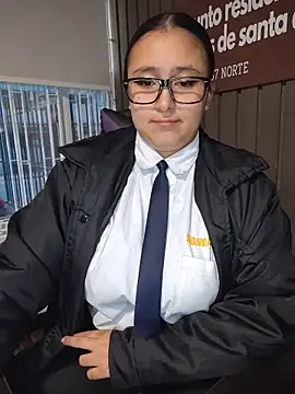 Cute_Penelope's cam snapshot