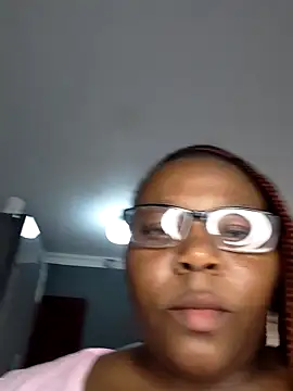 Desiree-jones226's cam snapshot