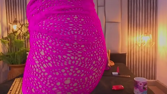 bryonycutee's cam snapshot