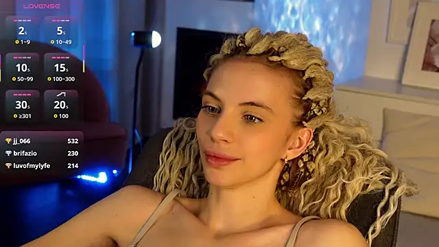 mia_silkk's cam snapshot