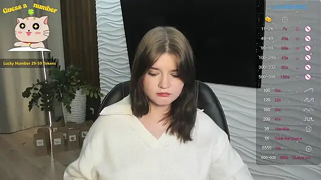 LanaTreades live sex cam