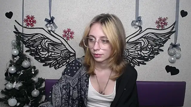 TracyLll's cam snapshot