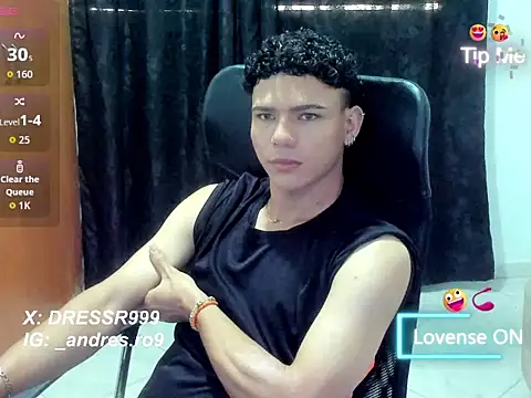 secret_justin7's cam snapshot