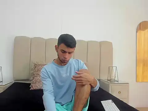 WillSainz's cam snapshot