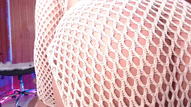 AGATHAA_WHITE's cam snapshot