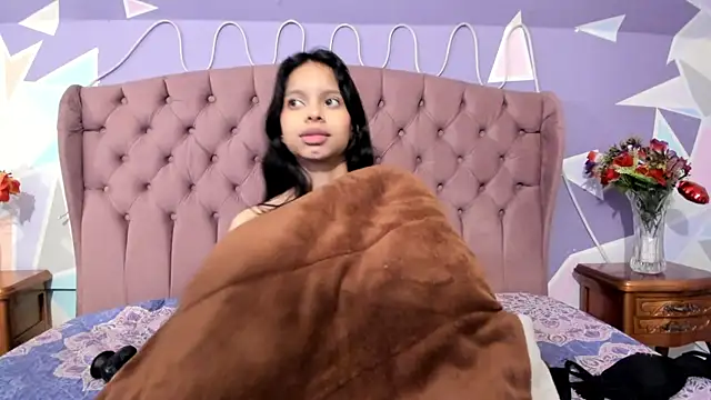 CloeyGraweing's cam snapshot