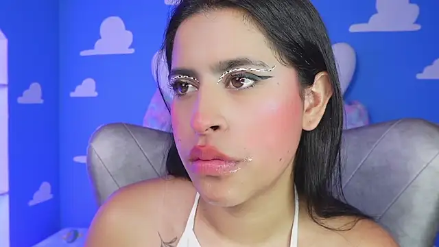 miss___anya's cam snapshot