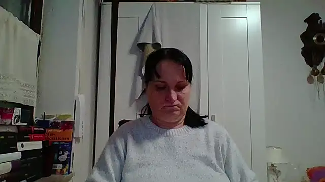 _squirty_cum_lady_'s cam snapshot