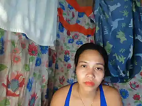 PinaySkinnyGirl's cam snapshot