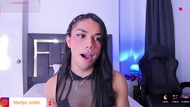 MarilynSmIith live sex cam