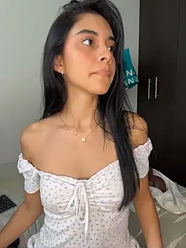 Miia_moonn's cam snapshot