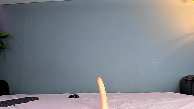 anny_bianchi_'s cam snapshot