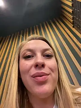 Sweet___Emily's cam snapshot