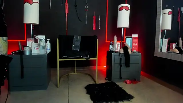 CharlotteScotte's cam snapshot