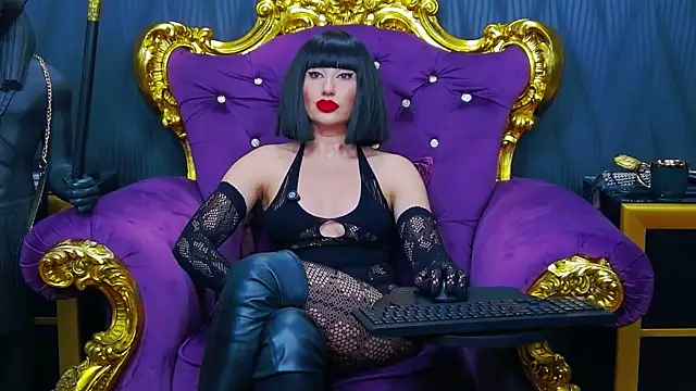 LaraMaeve's cam snapshot