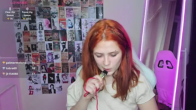 Anora_Miller's cam snapshot