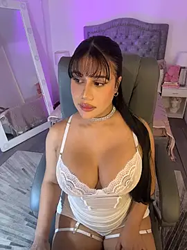 AshleyFerrer's cam snapshot