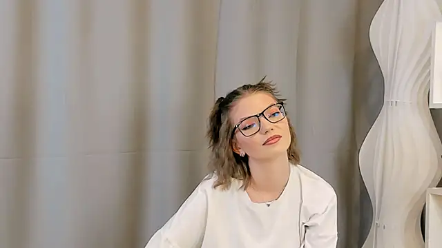 JeaneneWoltz's cam snapshot