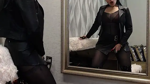 Sara_Poison's cam snapshot