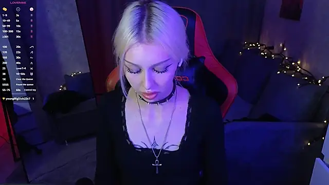 goth__tv's cam snapshot