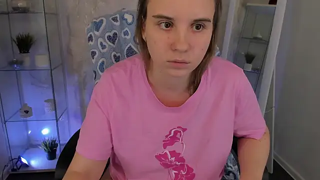 Lika_0ne's cam snapshot