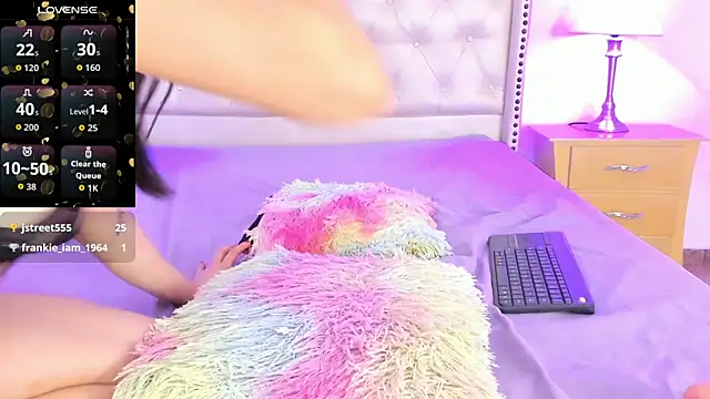 emily_jk's cam snapshot