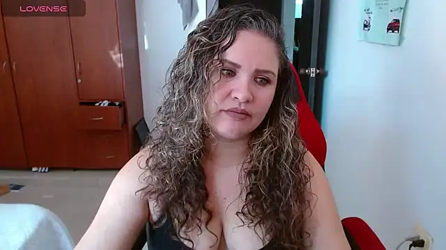 helenca43's cam snapshot