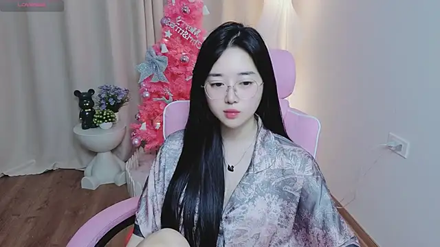 Miu-999 live sex cam