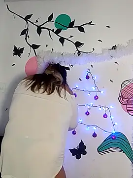 curvy_diva_'s cam snapshot