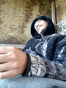 bbyxklaus live sex cam