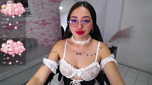 miss_andreaa_t's cam snapshot