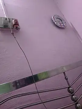 Ayeshablr's cam snapshot