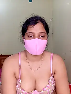 Rose-luckey's cam snapshot