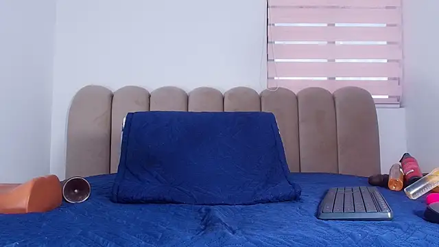 ashly_mr's cam snapshot