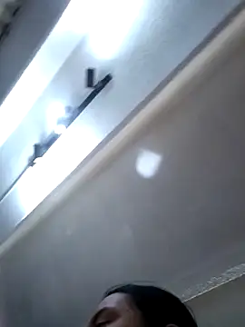 Venuz_Rivers_'s cam snapshot