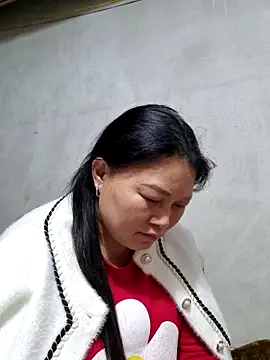 yoowwmr's cam snapshot