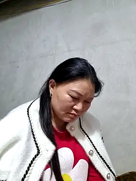 yoowwmr's cam snapshot