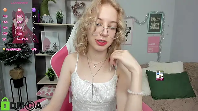 InfernoMia's cam snapshot