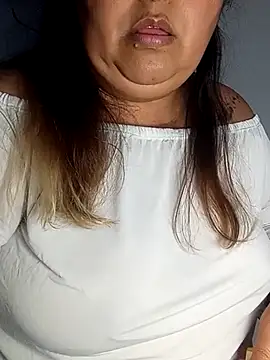 curvy_diva_'s cam snapshot