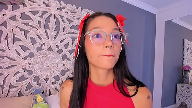 loraineblake's cam snapshot