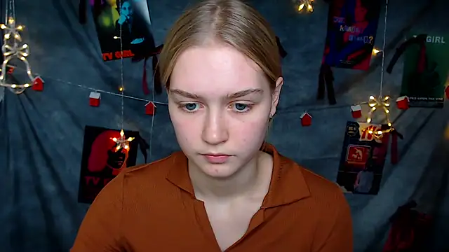 MademoiselleCl's cam snapshot