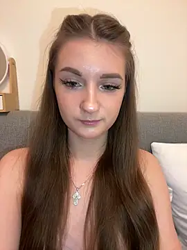 AdelinaEmber's cam snapshot