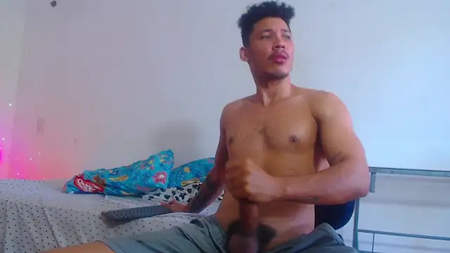 RuiMaddoox's cam snapshot