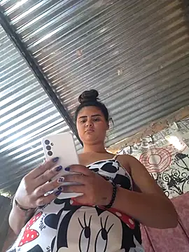 sexy-latin10's cam snapshot