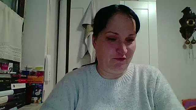 _squirty_cum_lady_'s cam snapshot